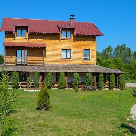 Motel Nacionalni Restoran Ognjiste Koruge Εξωτερικό φωτογραφία